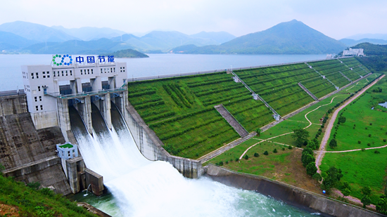 1bdfc08c4e9042e38b33a8fe6bb8fb76