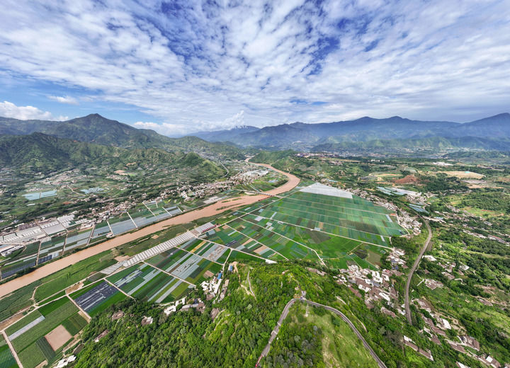 14327601963036835843