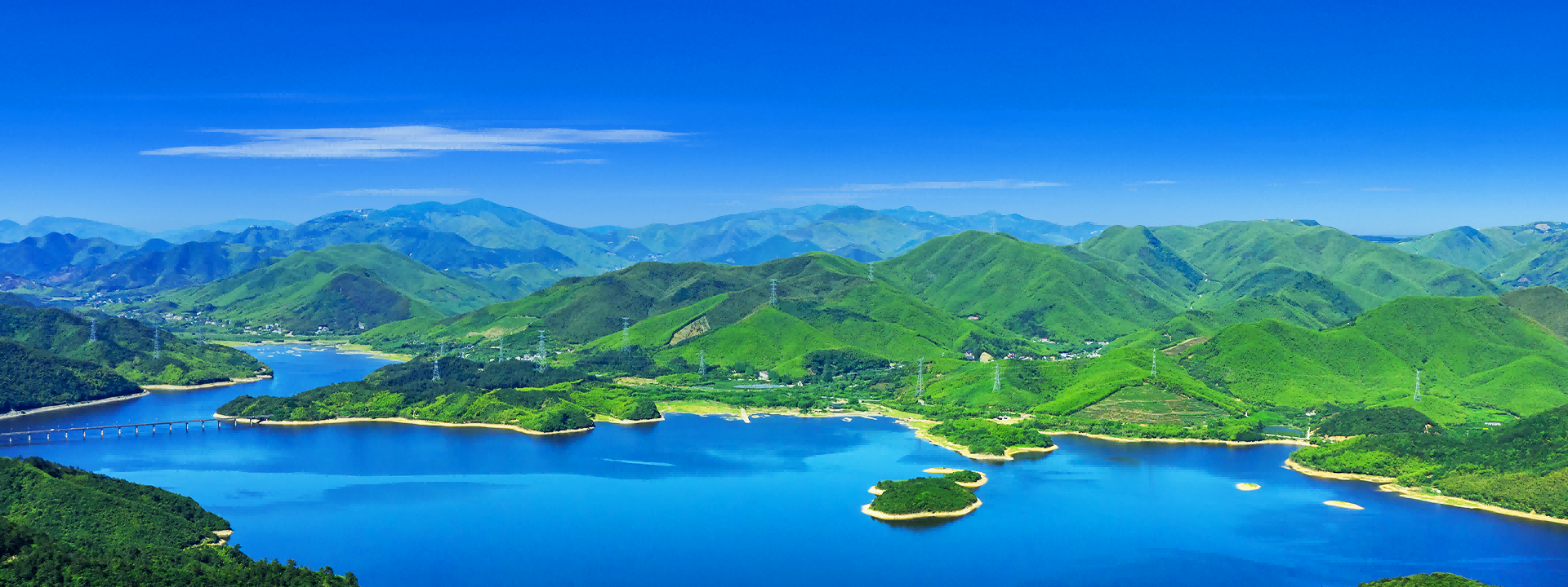 让天更蓝、山更绿、水更清，让生涯更美好