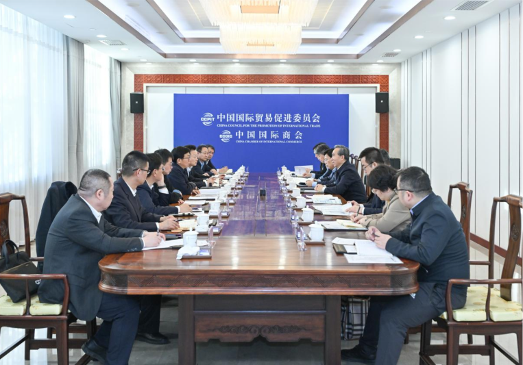 Liao Jiasheng Meets CCPIT Chairman Ren Hongbin